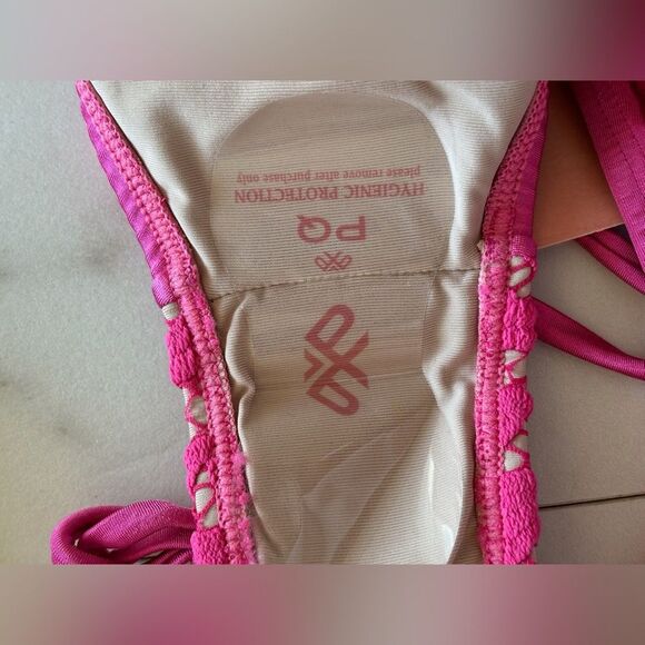NWT Anthropologie PilyQ Aria Paisley Halter Lace Tie Pink Bikini Set - Picture 6 of 6
